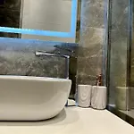 Adriatic Treasure Apt, Luxury & Beachfront - By Beta Premium Apartamento *