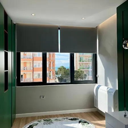 Adriatic Treasure Apt, Luxury & Beachfront - By Beta Premium