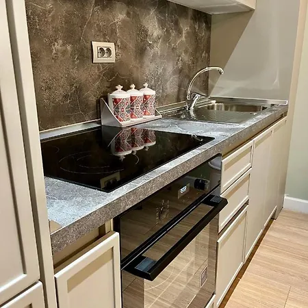 Adriatic Treasure Apt, Luxury & Beachfront - By Beta Premium Appartement