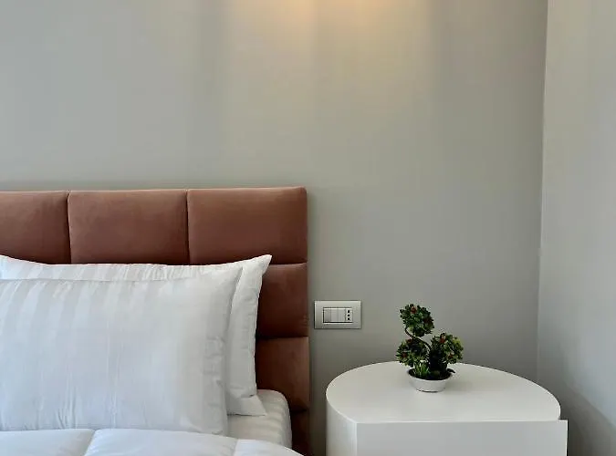 Adriatic Treasure Apt, Luxury & Beachfront - By Beta Premium Daire